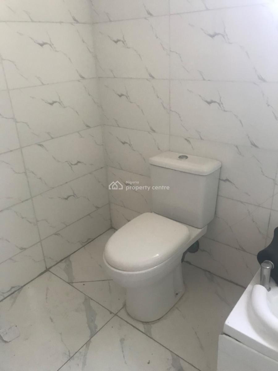 4 Bed Duplex at Lekki Scheme2, Lekki Scheme2 Estate, Ajah, Lagos, Flat / Apartment for Rent