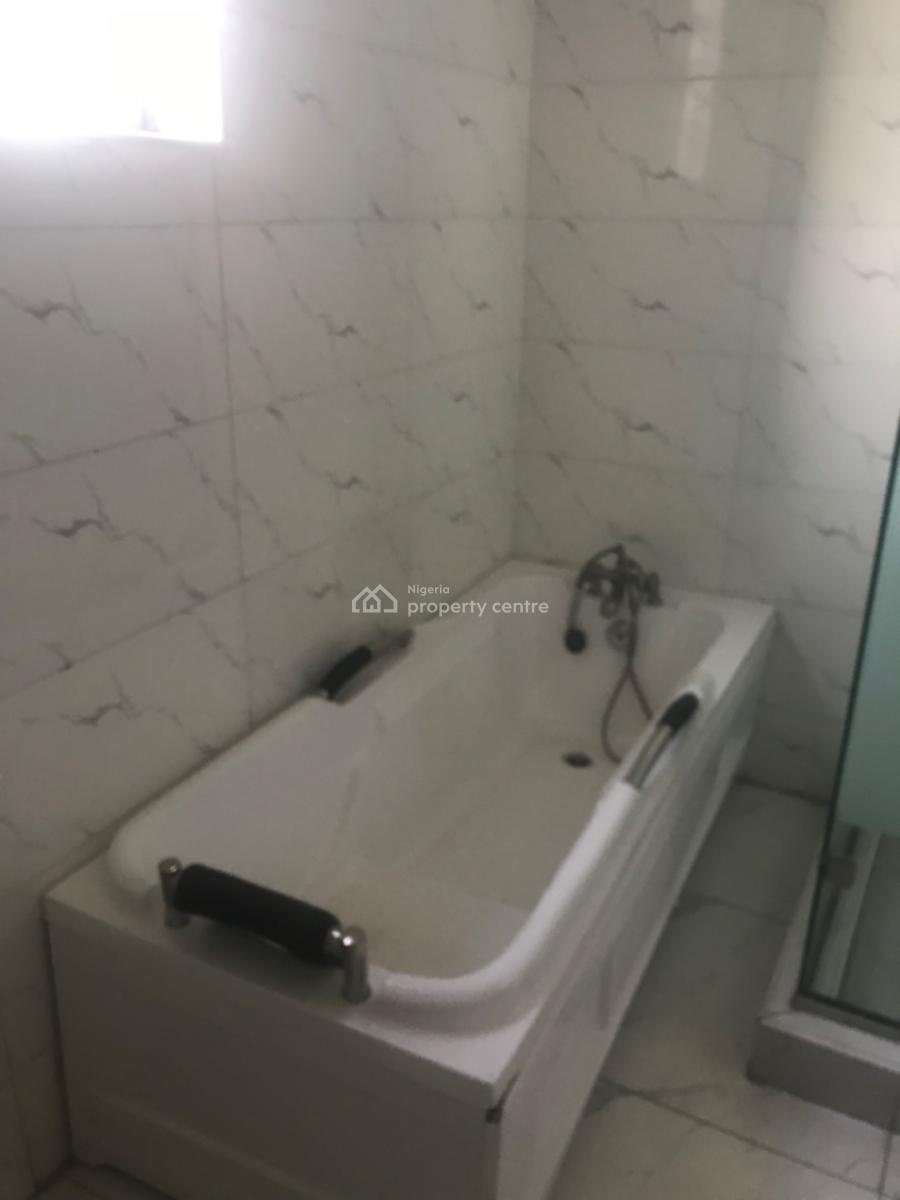 4 Bed Duplex at Lekki Scheme2, Lekki Scheme2 Estate, Ajah, Lagos, Flat / Apartment for Rent