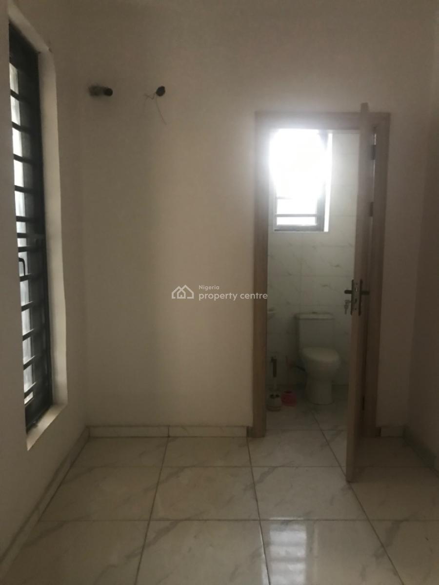 4 Bed Duplex at Lekki Scheme2, Lekki Scheme2 Estate, Ajah, Lagos, Flat / Apartment for Rent