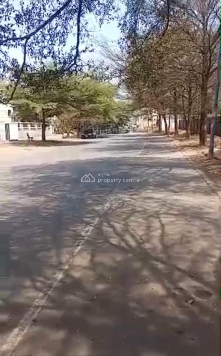 1,952sqm, Residential, C of O, Tarred Road, Jabi Main, Jabi, Abuja, Residential Land for Sale