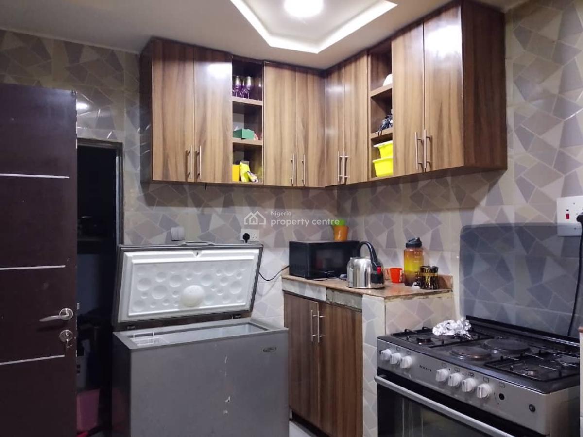 Tastefully Finished Spacious 2 Bedroom Apartment, Guzape, Guzape District, Abuja, Flat / Apartment for Rent