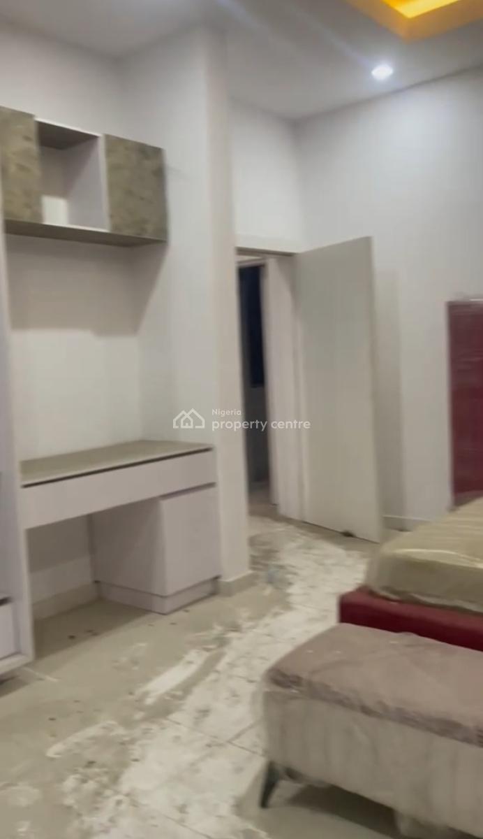 Partly Furnished Room and Parlour Apartment, Eleganza Estate Chevron Toll Gate, Lekki, Lagos, Mini Flat (room and Parlour) for Rent