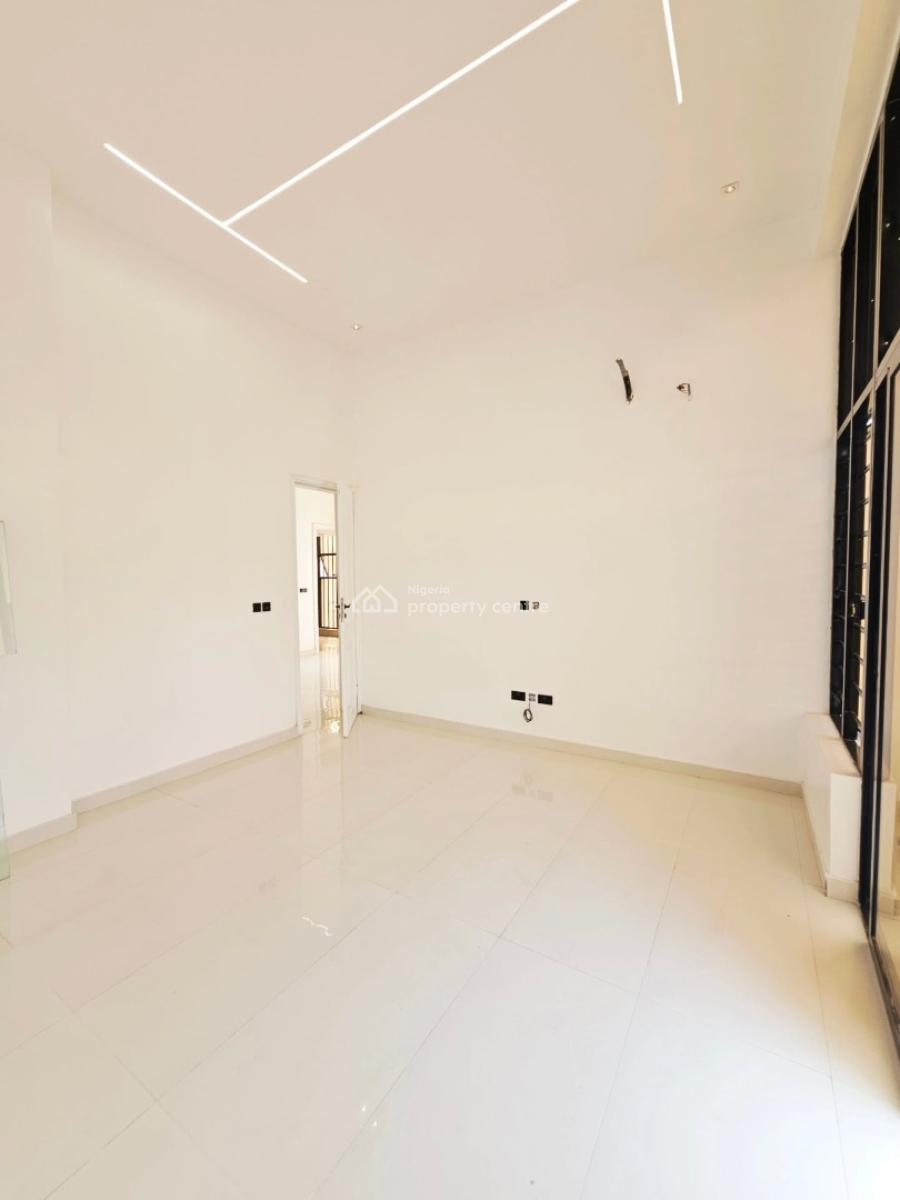 Newly Built 3 Bedroom Apartment with Bq, Lekki Phase 1, Lekki Phase 1, Lekki, Lagos, Block of Flats for Sale