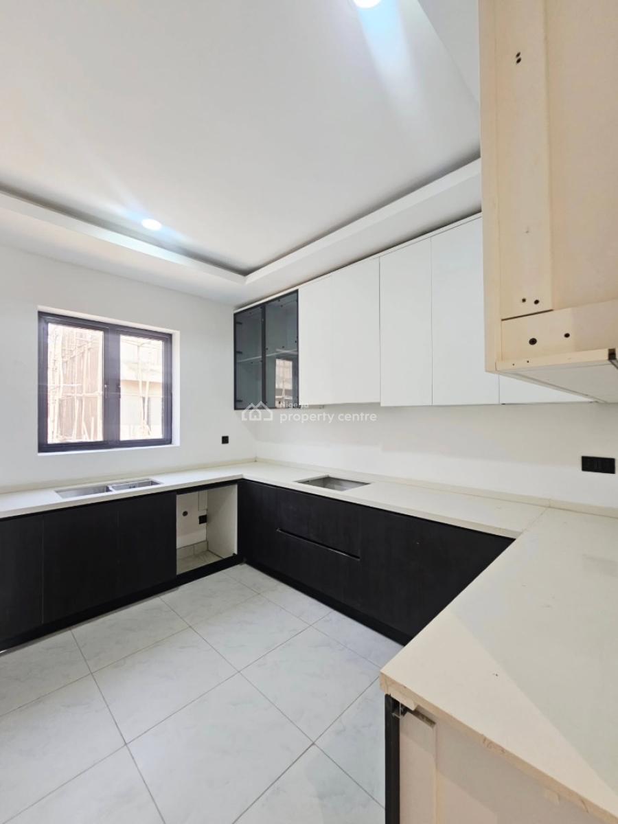 Lovely 4 Bedroom Semi Detached Duplex with Bq, Lekki Phase 1, Lekki Phase 1, Lekki, Lagos, Semi-detached Duplex for Sale