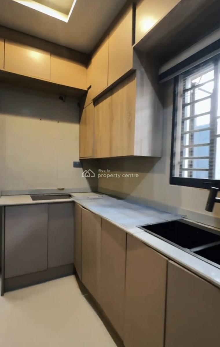 Luxury 5 Bedroom Detached House, Guzape District, Abuja, Detached Duplex for Sale