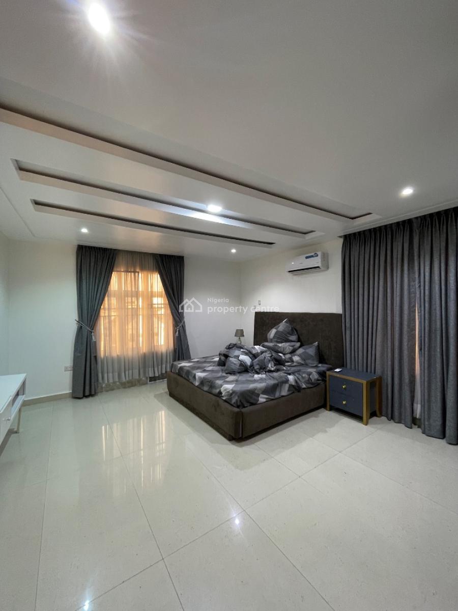 Gorgeous Fully Furnished & Serviced 3 Bedroom Apartment with Bq & Pool, Lekki Phase 1, Lekki, Lagos, Flat / Apartment for Rent