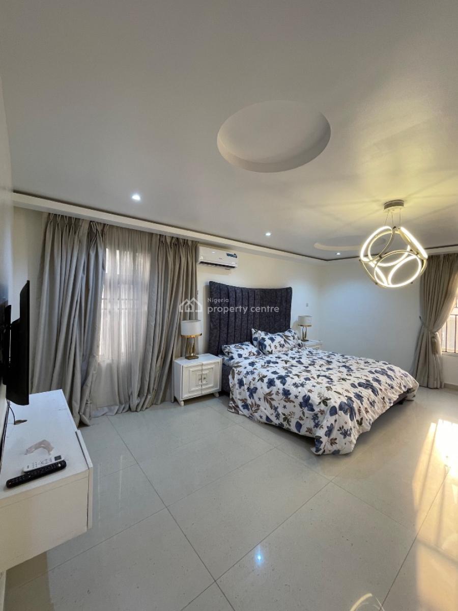 Gorgeous Fully Furnished & Serviced 3 Bedroom Apartment with Bq & Pool, Lekki Phase 1, Lekki, Lagos, Flat / Apartment for Rent