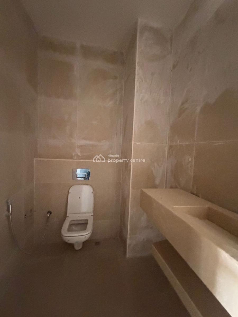 2/3 Bedroom Serviced Apartment, Lekki Phase 1, Lekki, Lagos, Flat / Apartment for Sale