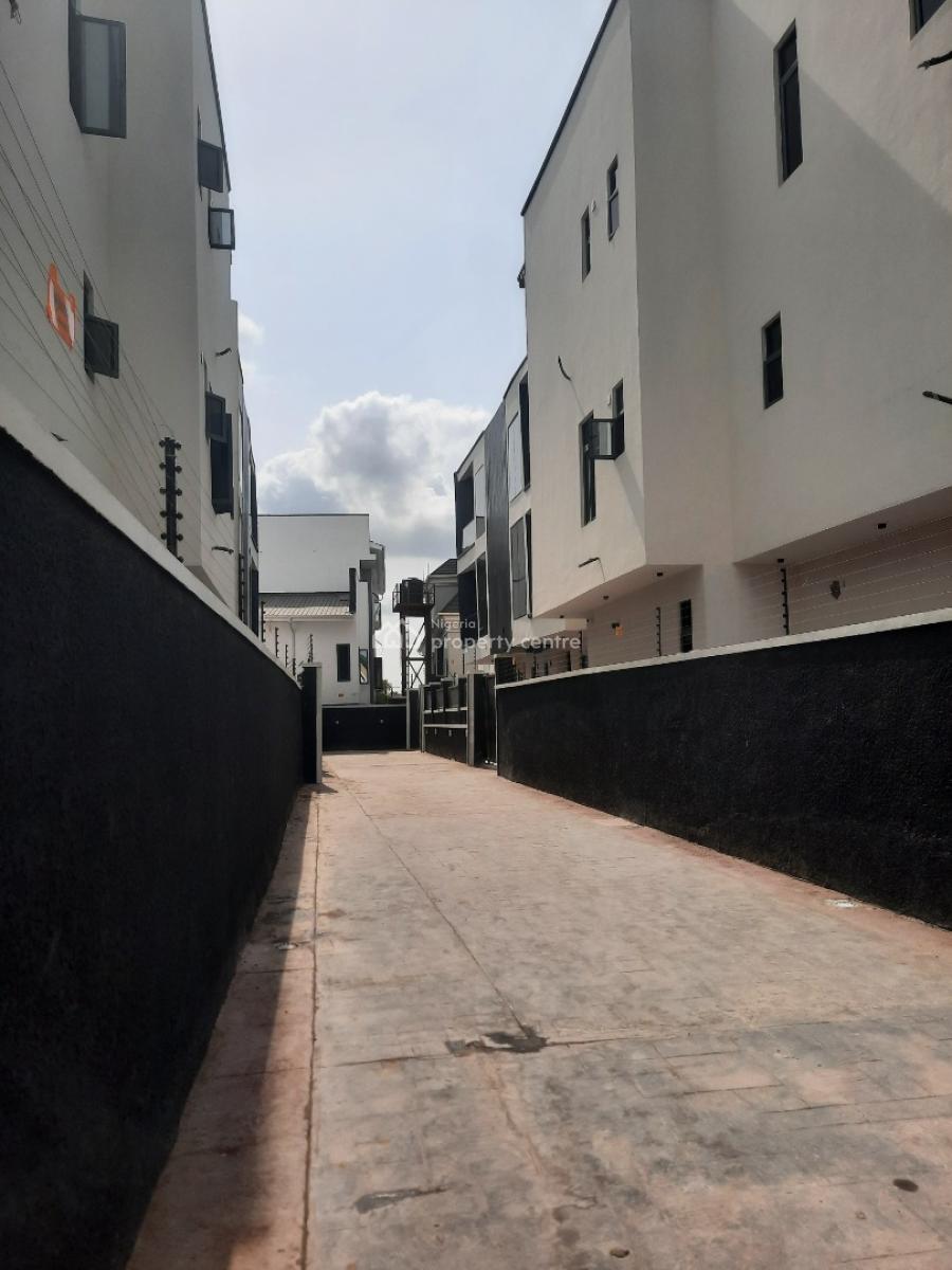 Classy  4 Bedroom Semi Detached Duplex + B.q, Adeniyi Jones, Ikeja, Lagos, Semi-detached Duplex for Sale