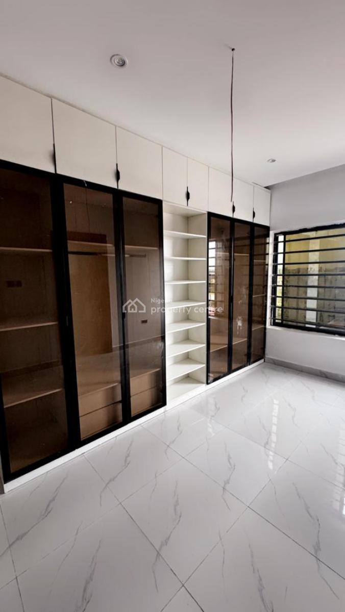 Brand New Specious Well Built Luxury Smart 2&3bedroom Fully Serviced, Lekki, Lagos, Flat / Apartment for Sale