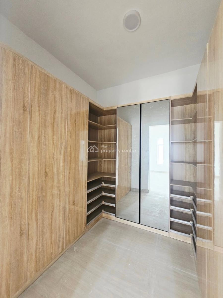 Lovely 3 Bedroom Maisonette with Bq, Lekki Phase 1, Lekki Phase 1, Lekki, Lagos, Detached Duplex for Sale