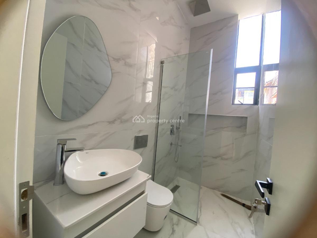 Luxury 2-bedroom Fully Furnished Apartment, Lekki Phase 1, Lekki, Lagos, Flat / Apartment for Sale