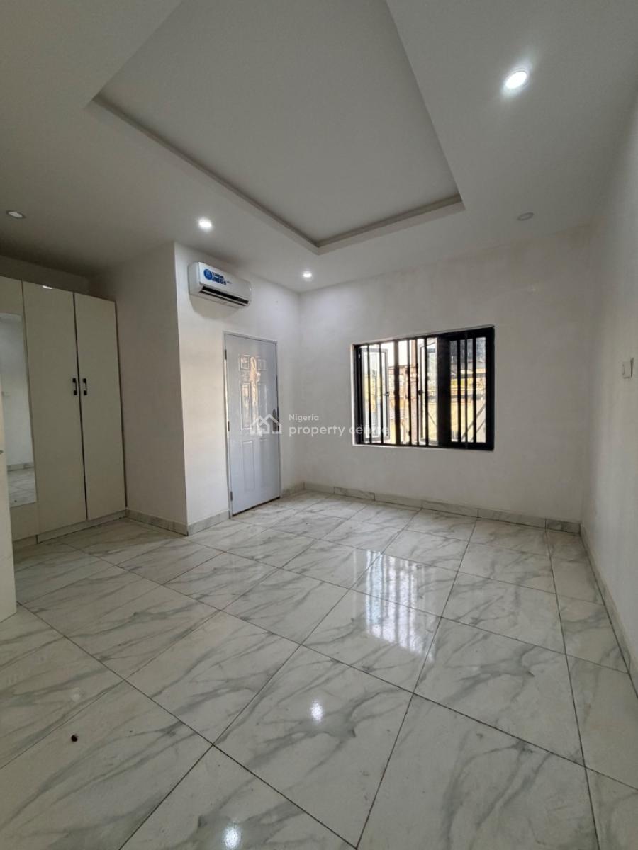 Standard and Serviced Two Bedroom Apartment with 3 Acs, Secured Estate, Guzape District, Abuja, Flat / Apartment for Rent