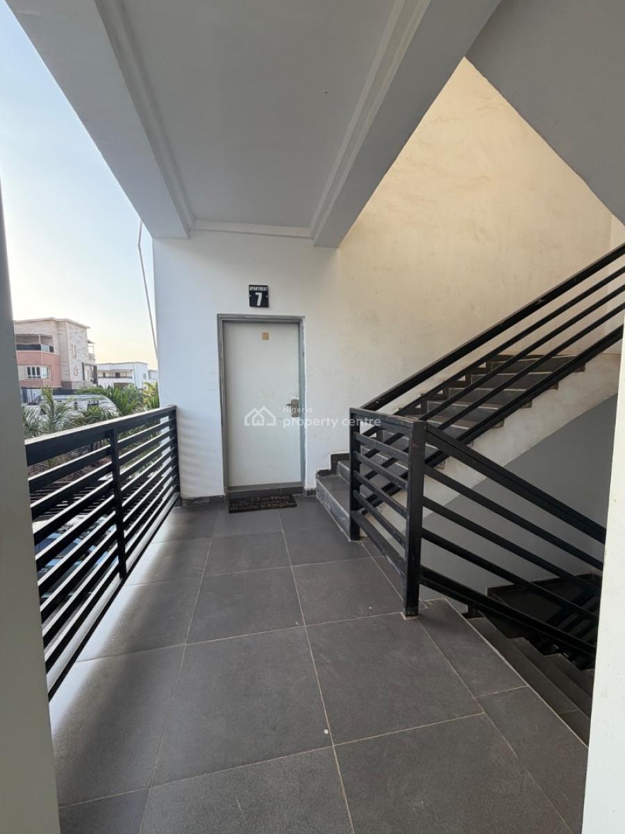 Standard and Serviced Two Bedroom Apartment with 3 Acs, Secured Estate, Guzape District, Abuja, Flat / Apartment for Rent
