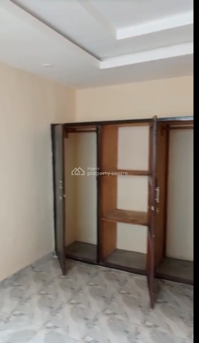 4 Bedrooms Semi Detached Duplex at Medina Estate Gbagada, Medina, Medina, Gbagada, Lagos, Flat / Apartment for Rent