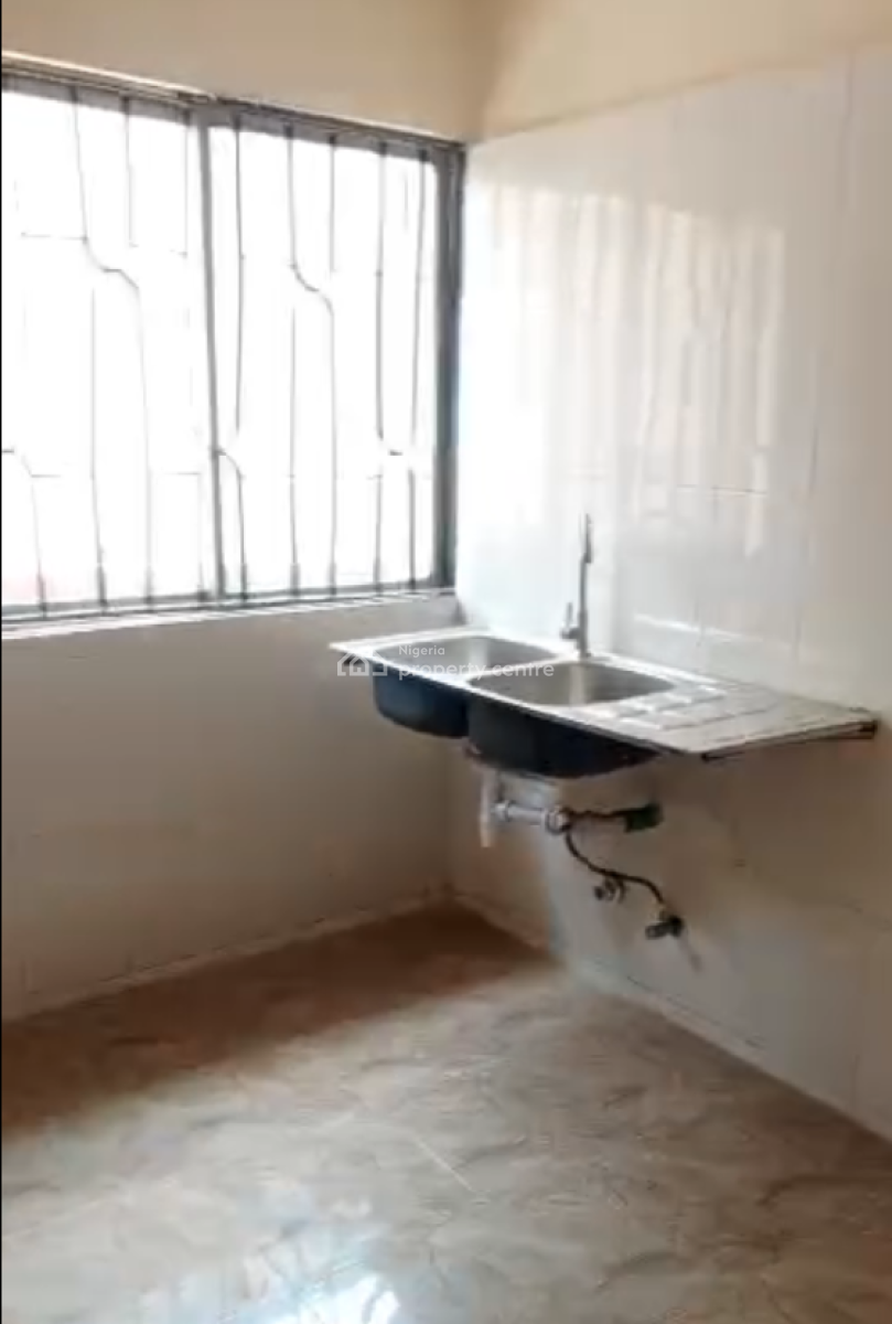 4 Bedrooms Semi Detached Duplex at Medina Estate Gbagada, Medina, Medina, Gbagada, Lagos, Flat / Apartment for Rent