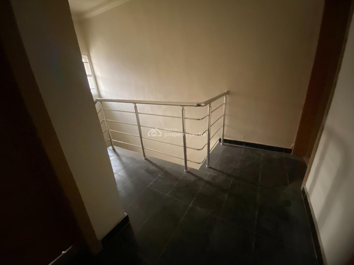 Luxury 3 Bedrooms Terraced House, Lekki Phase 1, Lekki, Lagos, Terraced Duplex for Sale