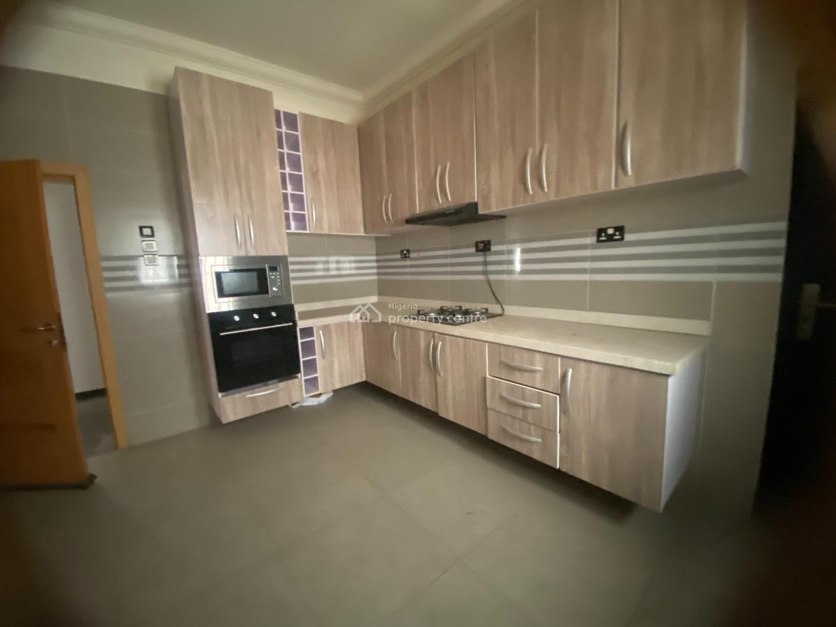 Luxury 3 Bedrooms Terraced House, Lekki Phase 1, Lekki, Lagos, Terraced Duplex for Sale