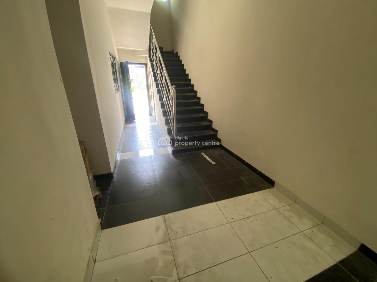 Luxury 3 Bedrooms Terraced House, Lekki Phase 1, Lekki, Lagos, Terraced Duplex for Sale