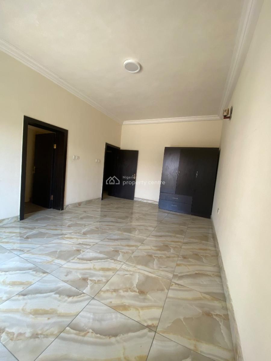 Luxury 2bed with Bq with Constant Light in a Good Estate, Lekki Scheme 2 By Abraham Adesanya, Ajah, Lagos, House for Rent