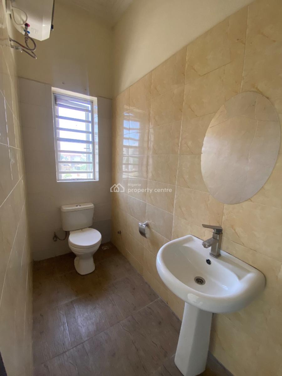 Luxury 2bed with Bq with Constant Light in a Good Estate, Lekki Scheme 2 By Abraham Adesanya, Ajah, Lagos, House for Rent