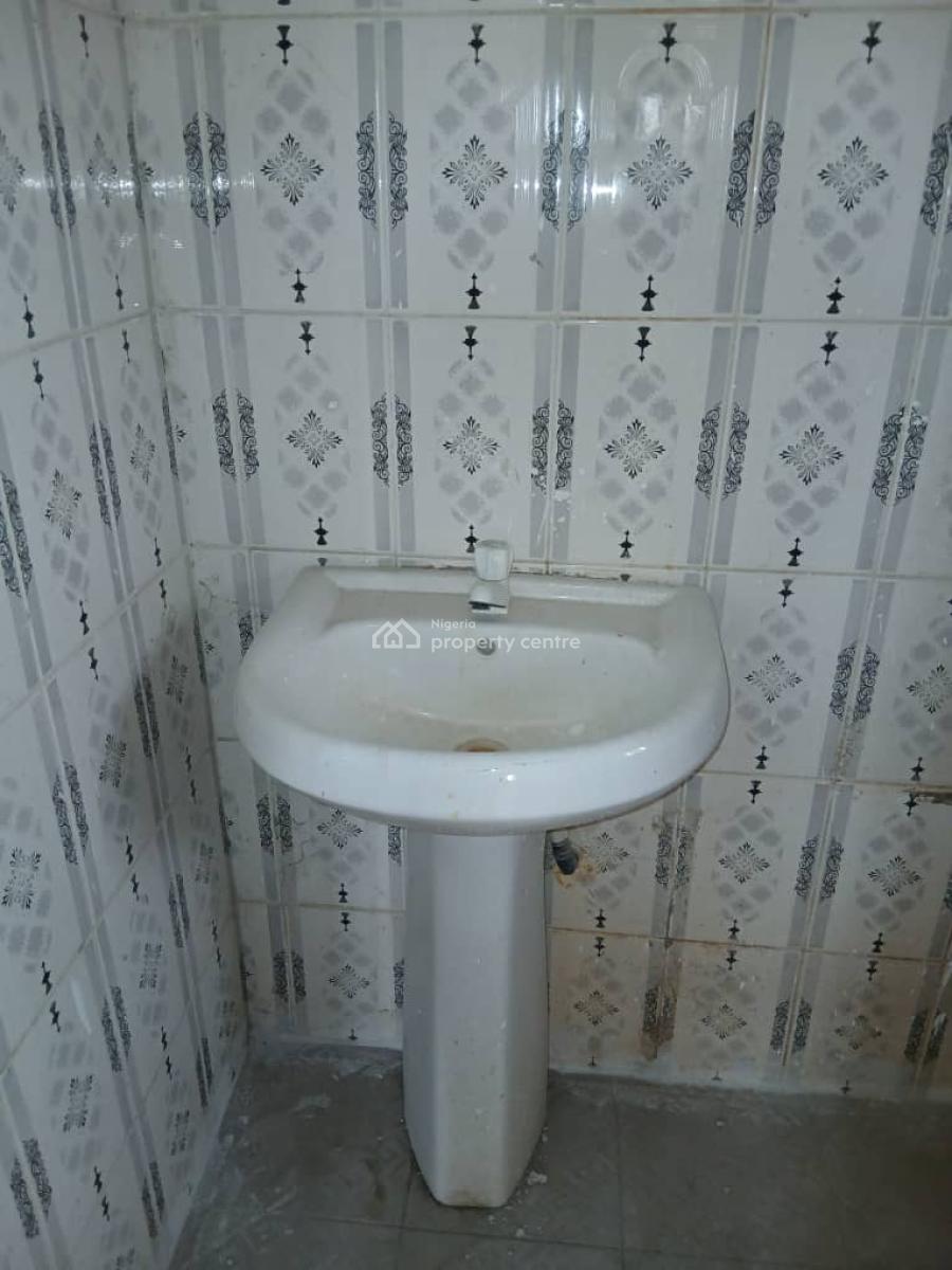 2bedroom Flat, in an Estate, Badore, Ajah, Lagos, House for Rent