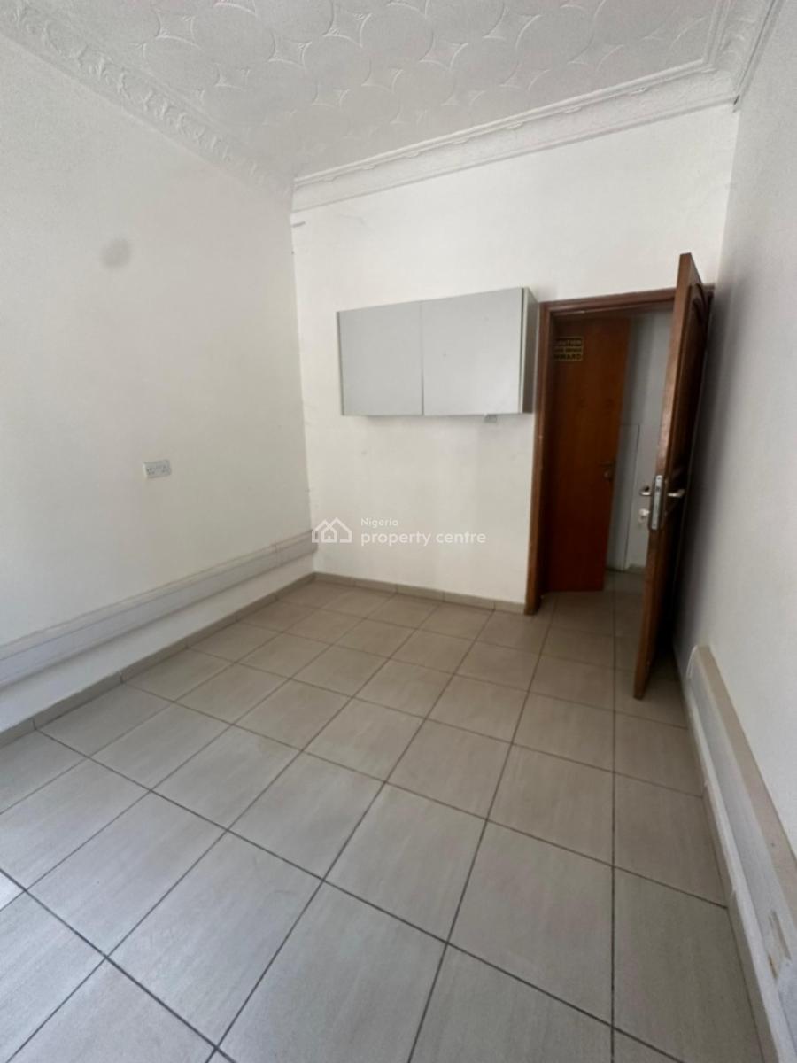 Massive 10bedroom Fully Detached Duplex with Seperate 2units Bungalow, Wuse 2 Abuja, Wuse 2, Abuja, Detached Duplex for Rent