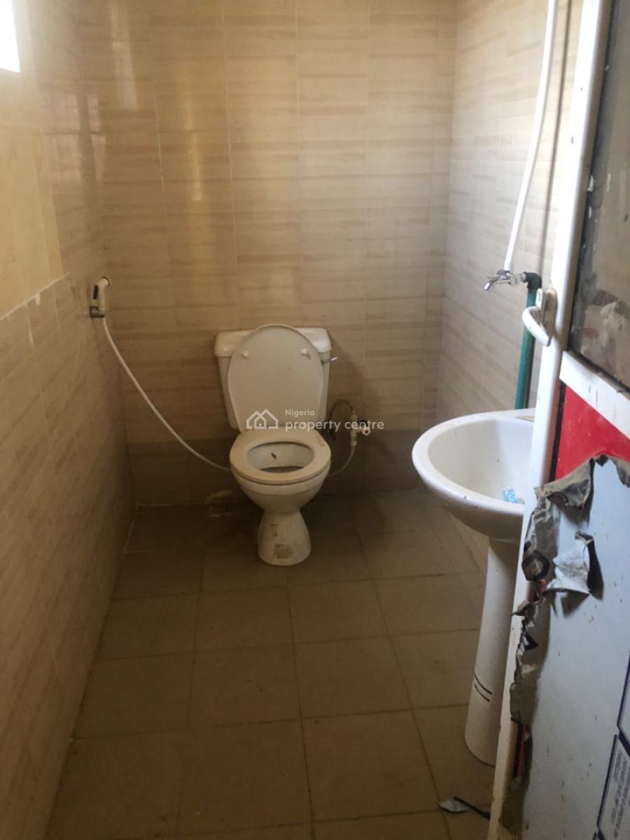 2bedroom Flat at Magboro, Magboro, Magboro, Ogun, Flat / Apartment for Rent