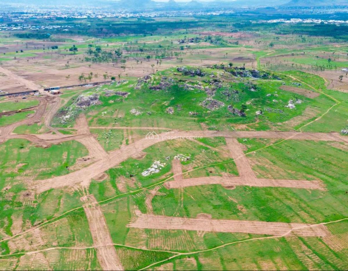 102 Hectares of Prime Flat Land -- Maitama 2, Abuja, Maitama 2, Maitama District, Abuja, Mixed-use Land for Sale