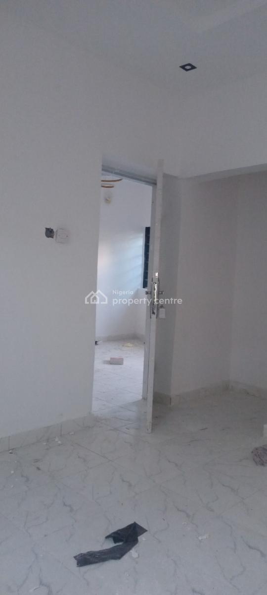 Now Available, Ogombo Ajah Lagos, Ajah, Lagos, Mini Flat (room and Parlour) for Rent