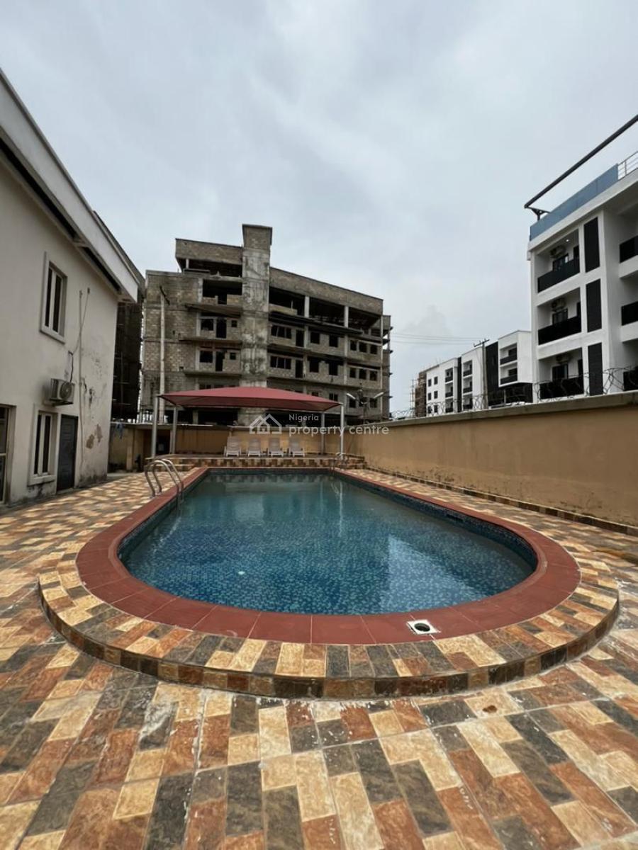 Furnished Room in a 3 Bedroom Shared Apartment in Phase One, Off Freedom Way, Lekki Phase 1, Lekki, Lagos, Flat / Apartment for Rent