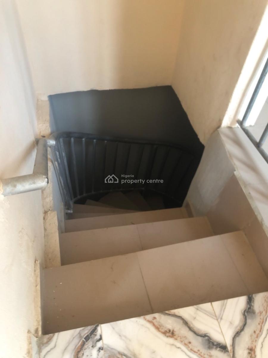 Room Self Contained at Magbo, Magboro, Magboro, Ogun, Self Contain (single Rooms) for Rent