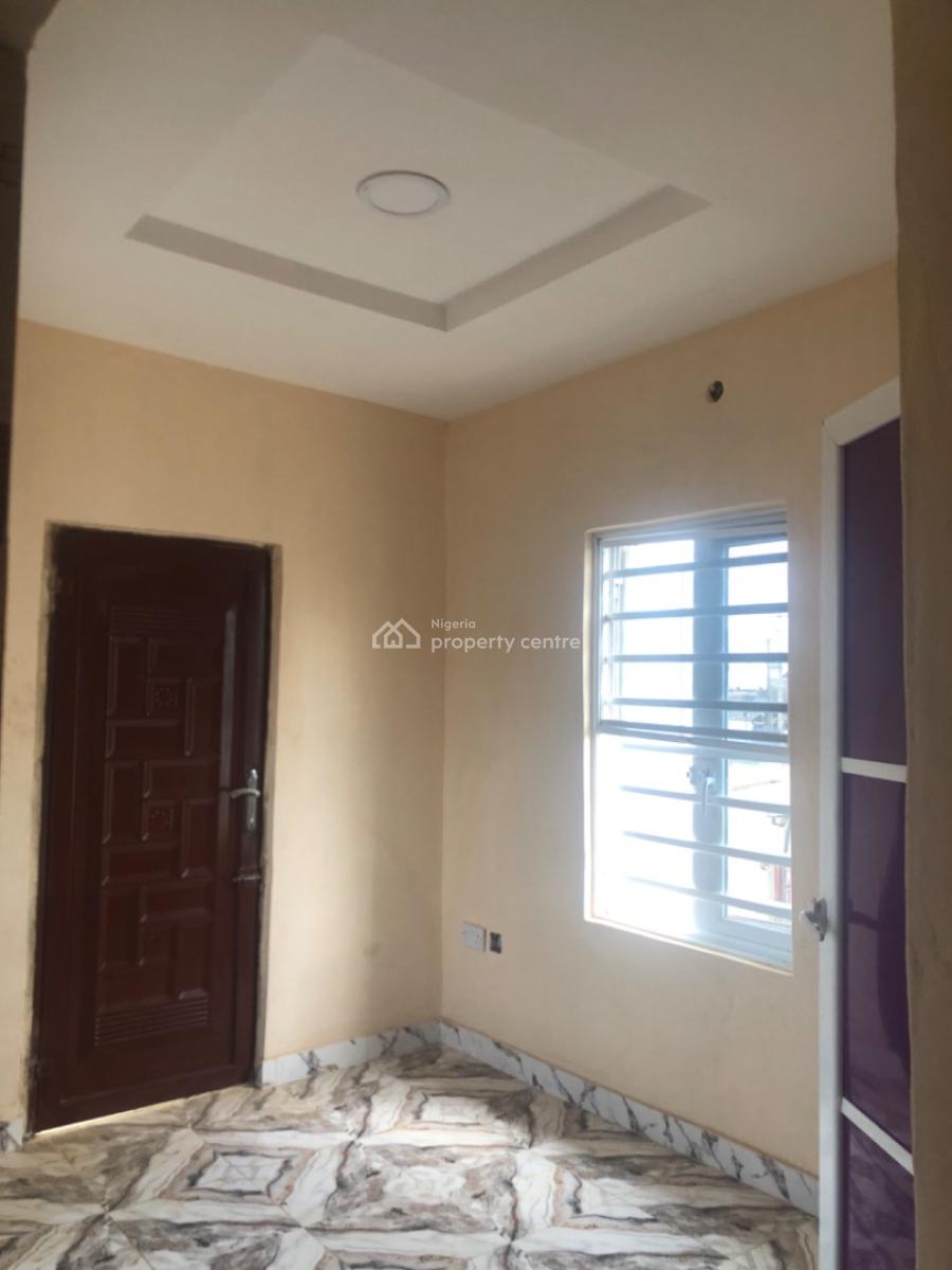 Room Self Contained at Magbo, Magboro, Magboro, Ogun, Self Contain (single Rooms) for Rent