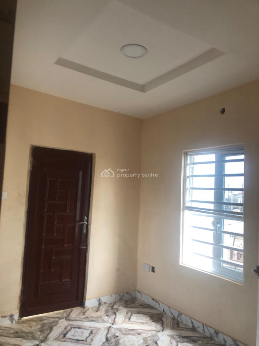 Room Self Contained at Magbo, Magboro, Magboro, Ogun, Self Contain (single Rooms) for Rent
