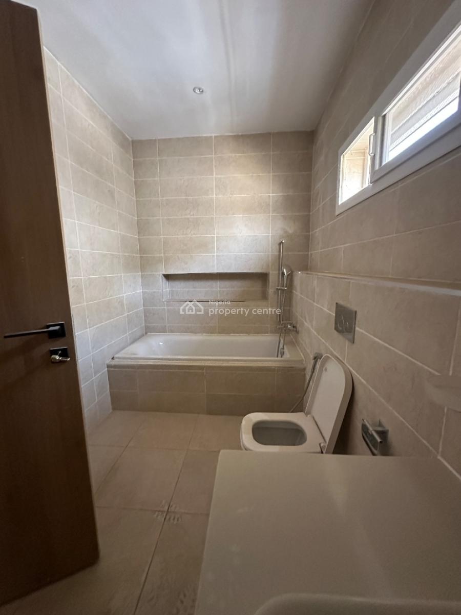 5 Bedroom Detached Duplex & Bq, Life Camp, Abuja, Detached Duplex for Sale