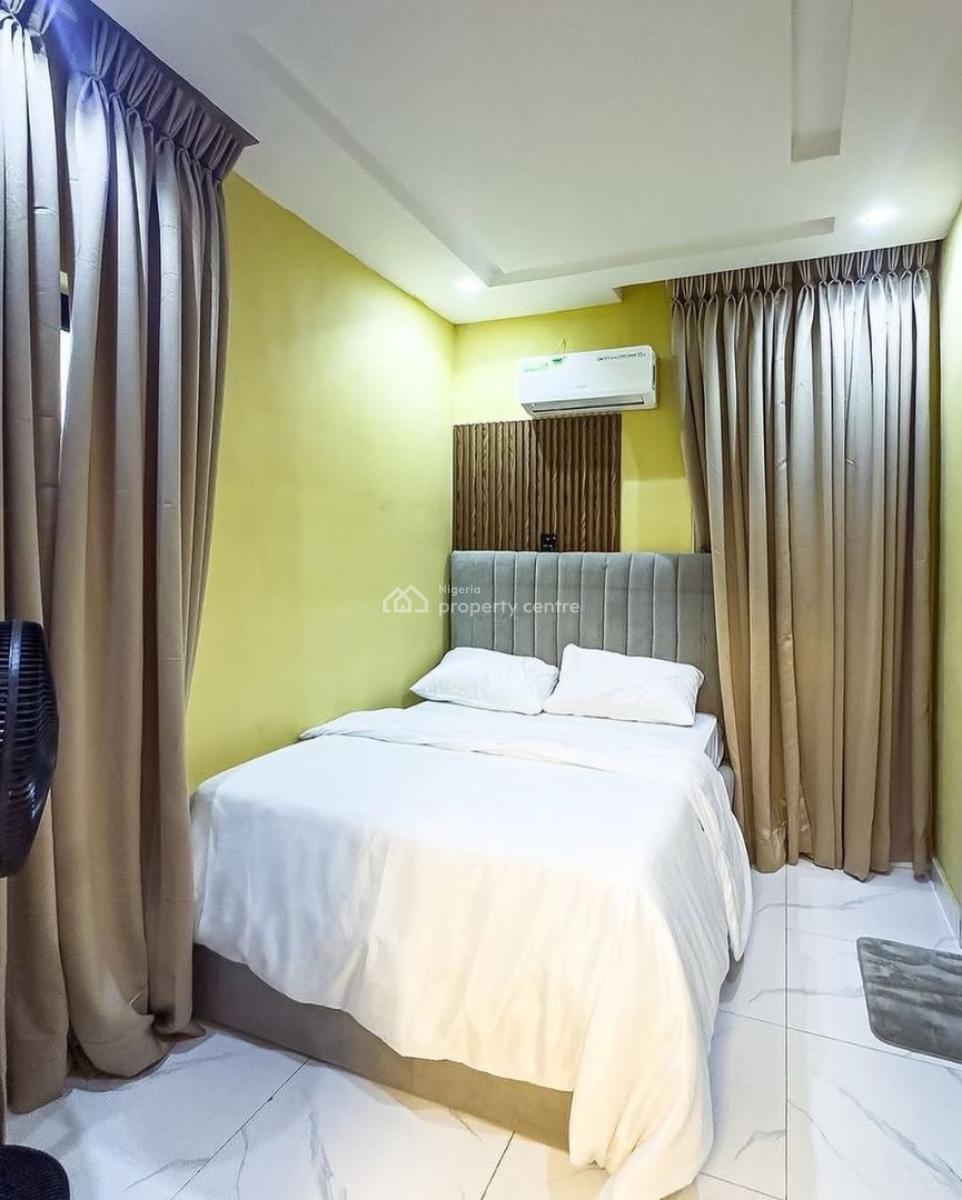 Excellent One Bedroom Apartment, Surulere, Surulere, Lagos, Mini Flat (room and Parlour) Short Let