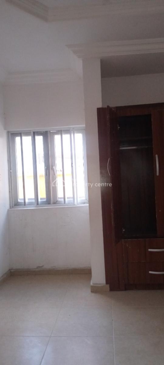Now Available, Off Mobil Road Ilaje Ajah, Ilaje, Ajah, Lagos, Flat / Apartment for Rent