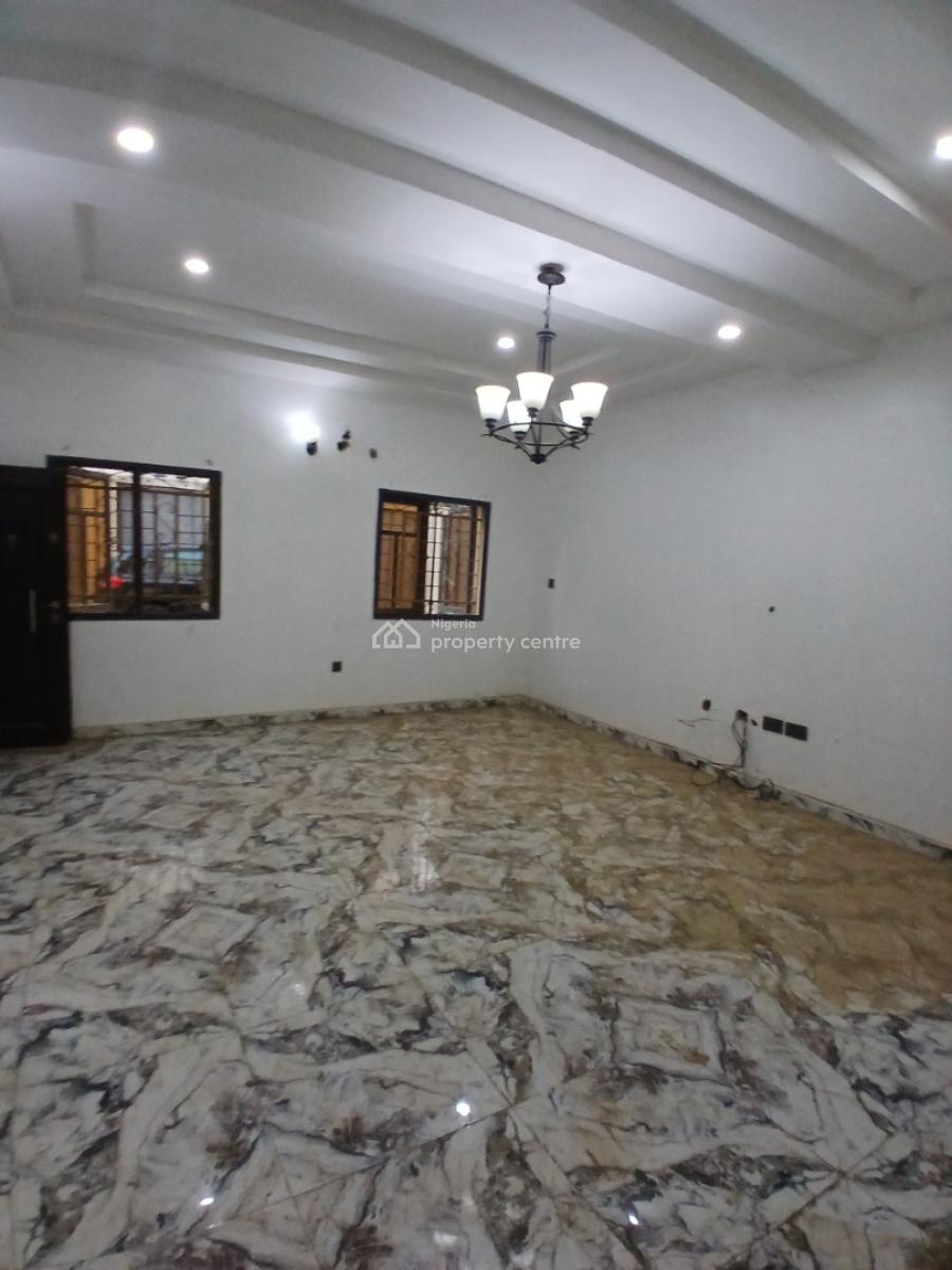 Luxury 3 Bedrooms Flat in an Estate, Gaduwa, Abuja, Flat / Apartment for Rent