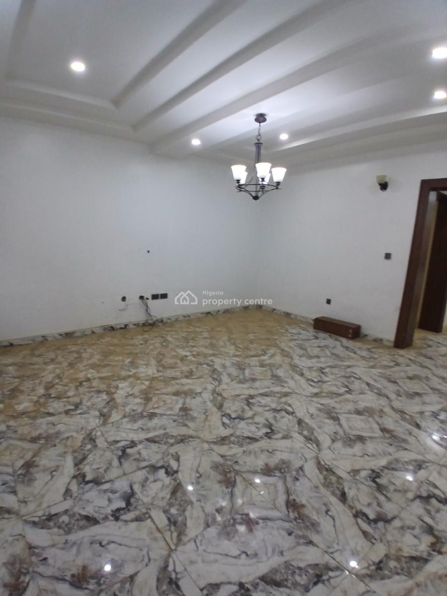 Luxury 3 Bedrooms Flat in an Estate, Gaduwa, Abuja, Flat / Apartment for Rent
