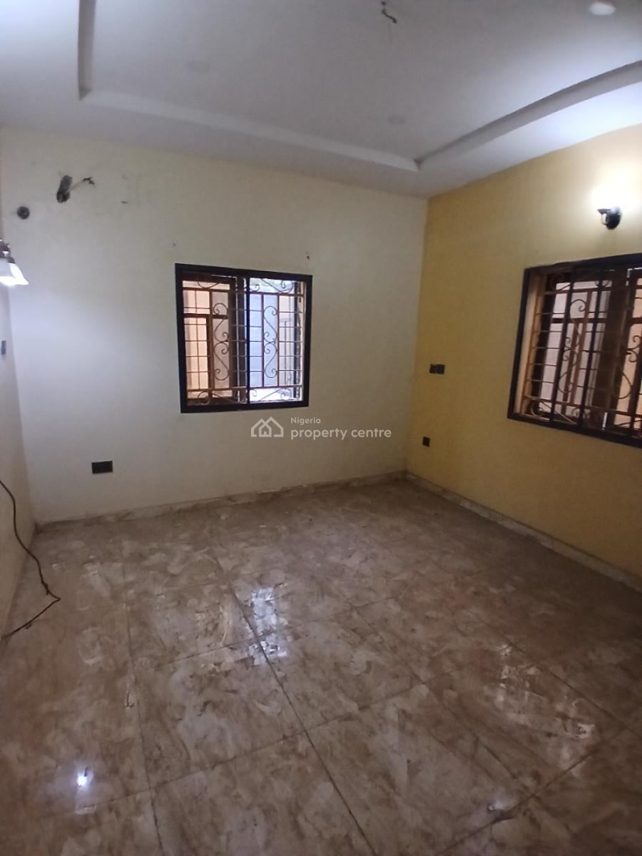 Luxury 3 Bedrooms Flat in an Estate, Gaduwa, Abuja, Flat / Apartment for Rent