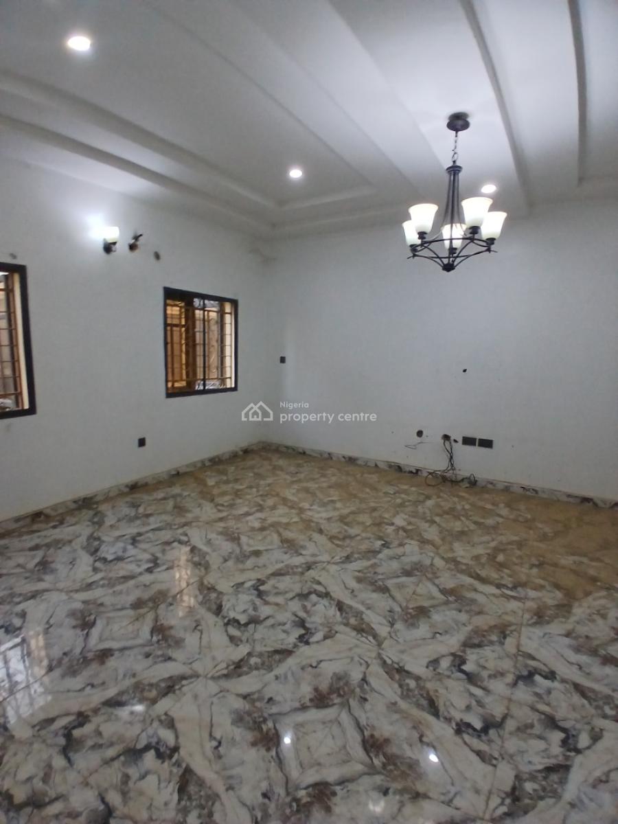 Luxury 3 Bedrooms Flat in an Estate, Gaduwa, Abuja, Flat / Apartment for Rent
