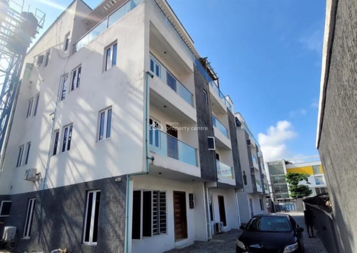 Furnished Or Unfurnished 4 Bedroom En-suite Townhouse with Fully Fitte, Lekki Phase 1, Lekki, Lagos, Terraced Duplex for Rent