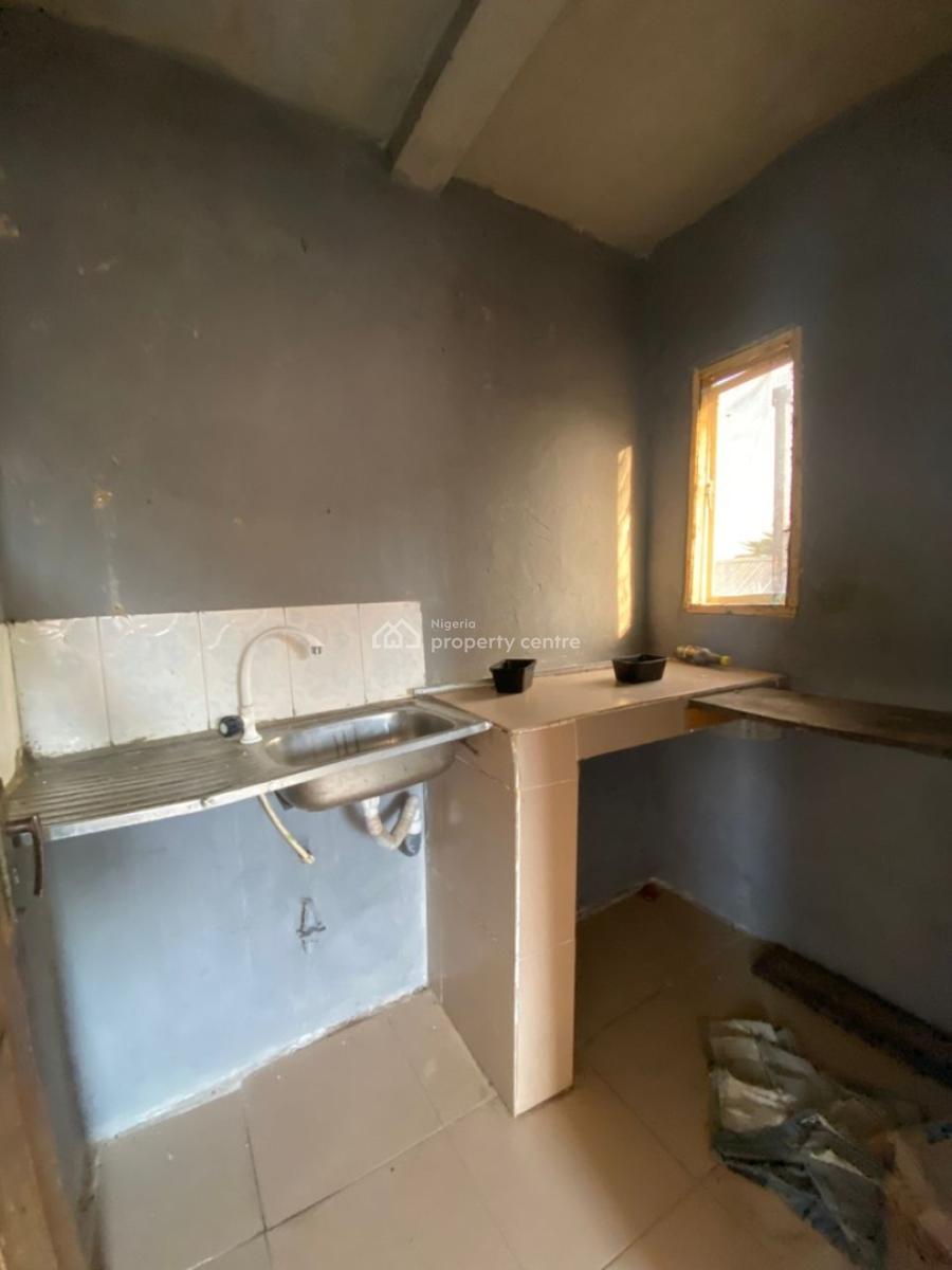 Exclusive 1bedroom Self-contain Apartment, Golden Estate Oke-ira Kekere Ado Road, Ajah, Lagos, Self Contain (single Rooms) for Rent