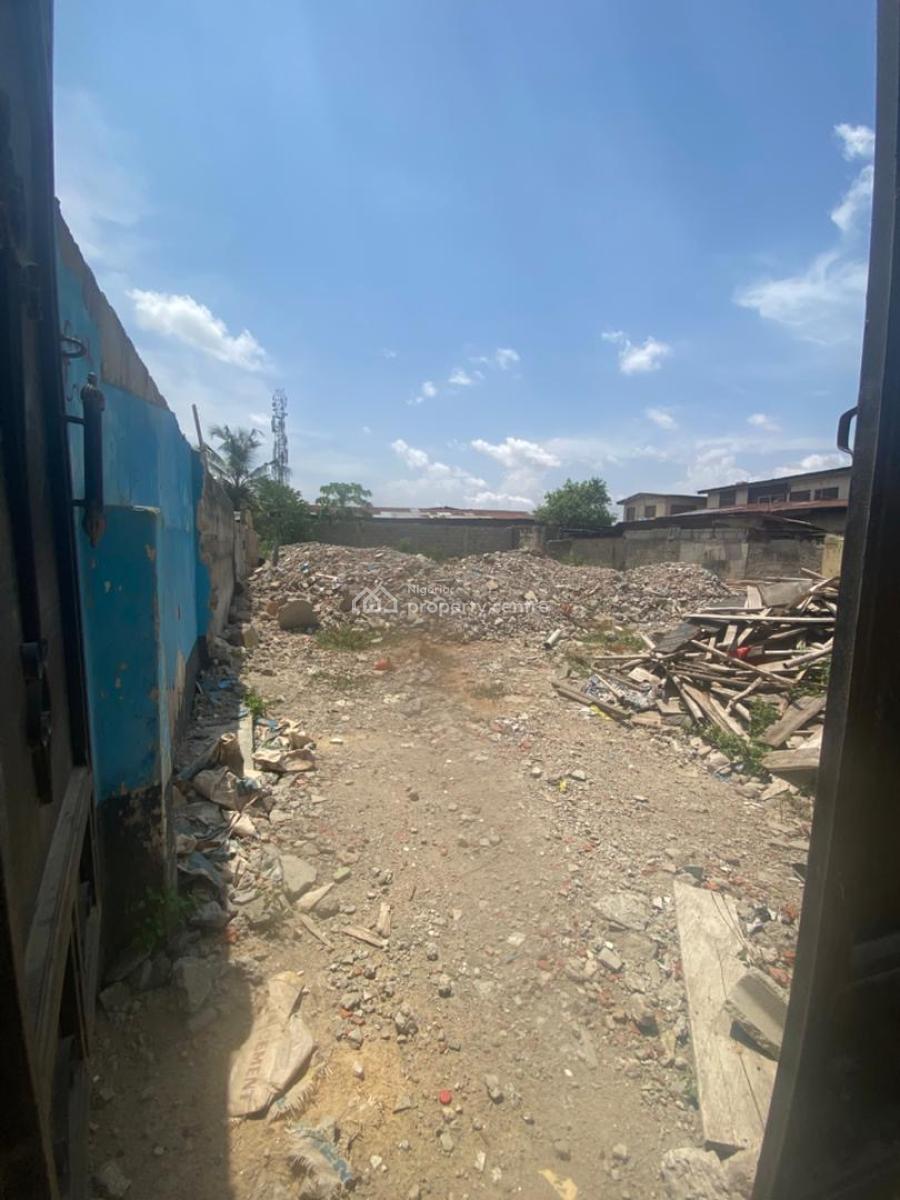 a 553 Sqm Land in a Nice Location, Obadiah Street, Akoka, Yaba, Lagos, Land for Sale