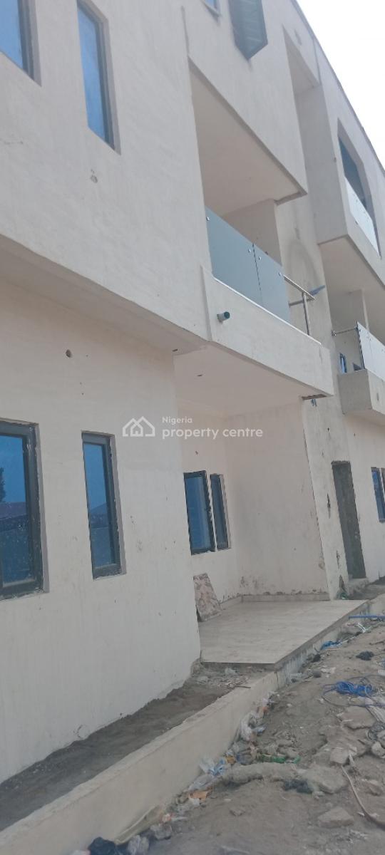 Now Available, Off Mobil Road Ilaje Ajah, Ilaje, Ajah, Lagos, Flat / Apartment for Rent