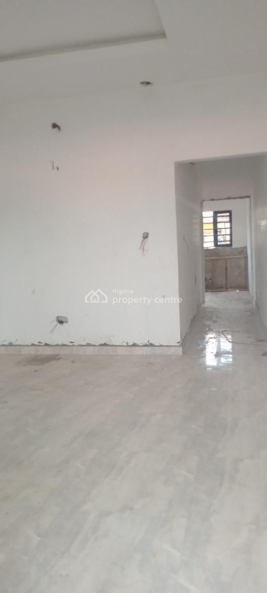 Now Available, Off Mobil Road Ilaje Ajah, Ilaje, Ajah, Lagos, Flat / Apartment for Rent