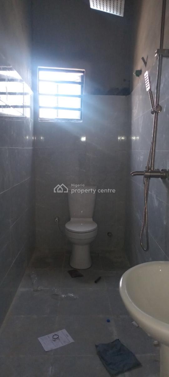 Now Available, Off Mobil Road Ilaje Ajah, Ilaje, Ajah, Lagos, Flat / Apartment for Rent
