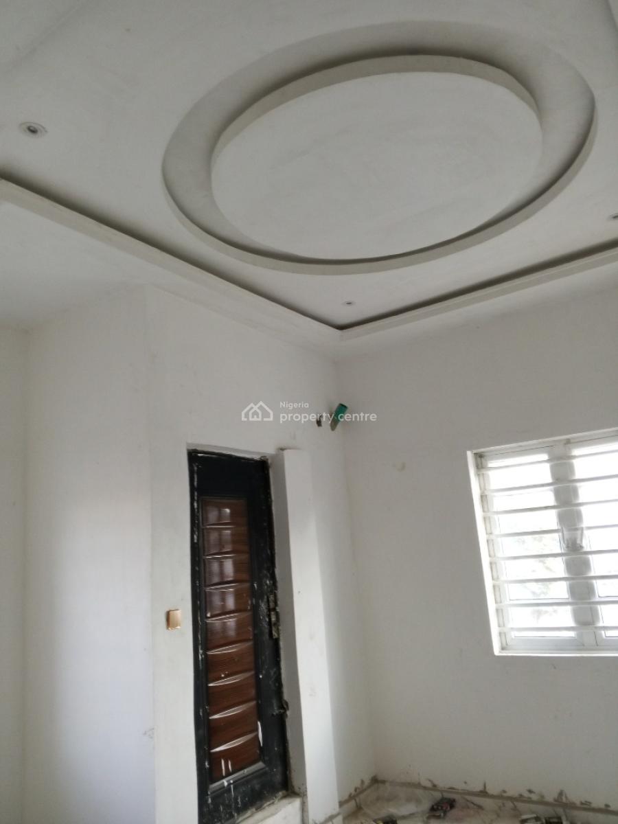 Luxury Newly Built 2 Bedroom, Mobil Isheri Oshun Jakande Axis., Isolo, Lagos, Flat / Apartment for Rent