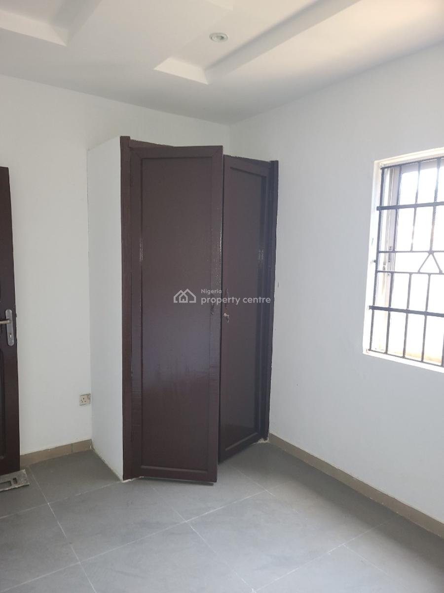 Modern and Clean 2 Bedroom Flat, Off Emmanuel Keshi Street, Gra Phase 2, Magodo, Lagos, Flat / Apartment for Rent