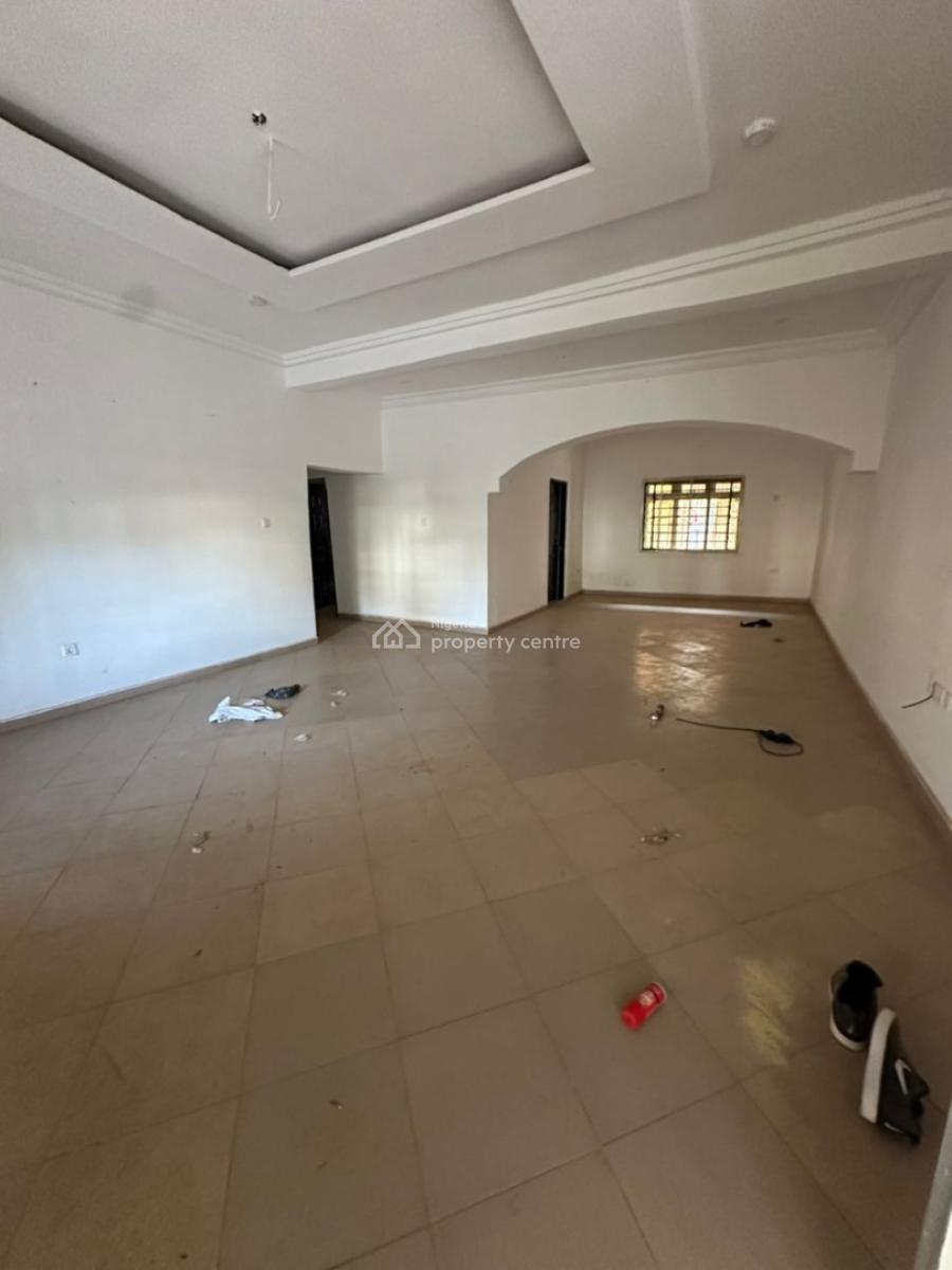 Well Finished 3bedroom Apartment, Gwarinpa Extension, Gwarinpa, Abuja, Flat / Apartment for Rent